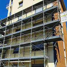 RIQUALIFICAZIONE ENERGETICA: C > Fabbricato Condominiale con Accessori