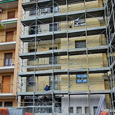 RIQUALIFICAZIONE ENERGETICA: C > Fabbricato Condominiale con Accessori