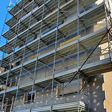 RIQUALIFICAZIONE ENERGETICA: C > Fabbricato Condominiale con Accessori