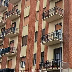 RIQUALIFICAZIONE ENERGETICA: B > Varie in Fabbricato Condominiale;  
